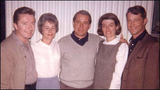 The Anita Kerr Quartet with Perry Como. Gil Wright, Anita, Perry Como, Dottie Dillard, and Louis Nunley.